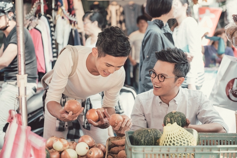 喬艾爾和索艾克熱愛料理，喜歡上市場尋寶。