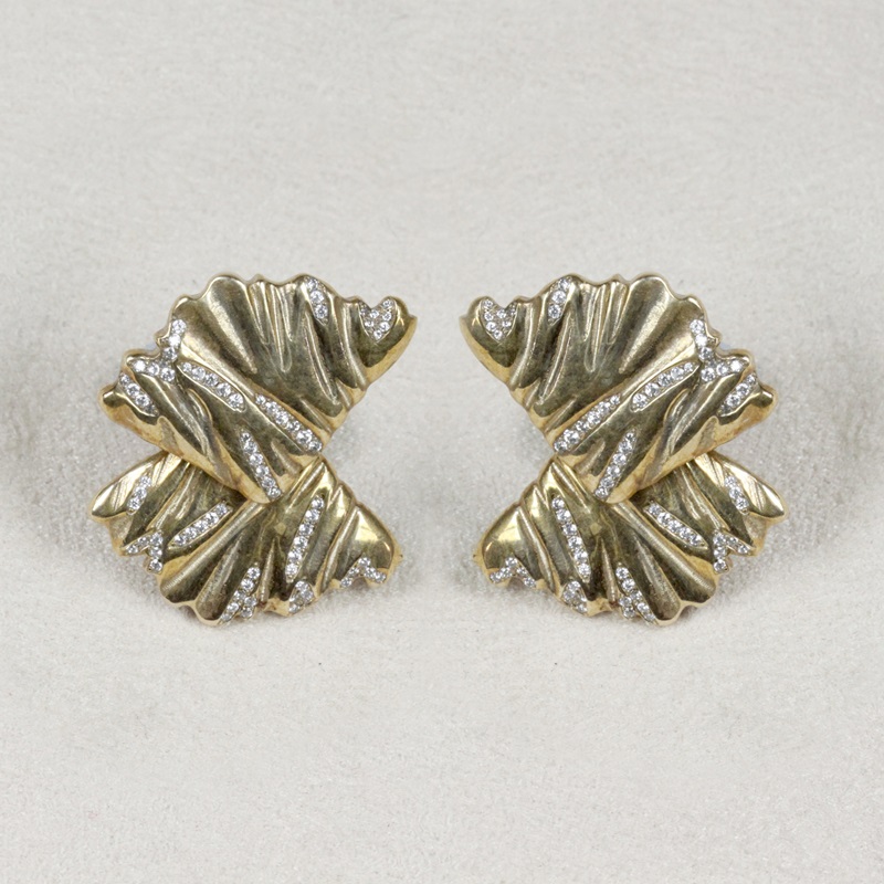 momo's march - 《櫻》耳環 NT$9,360