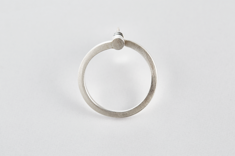 CHARINYEH方圓手工飾品 - 耳飾銀一對$6980