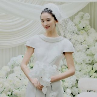 韓國名模 Irene Kim 浪漫完婚，Miss S...